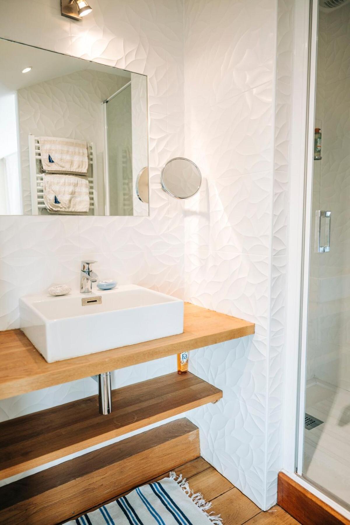 Le Chantier D 'Ernest- Loft T4 Les Pieds Dans L' Eau Carantec Exterior foto