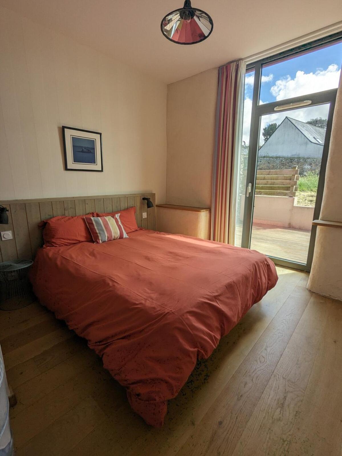 Le Chantier D 'Ernest- Loft T4 Les Pieds Dans L' Eau Carantec Exterior foto